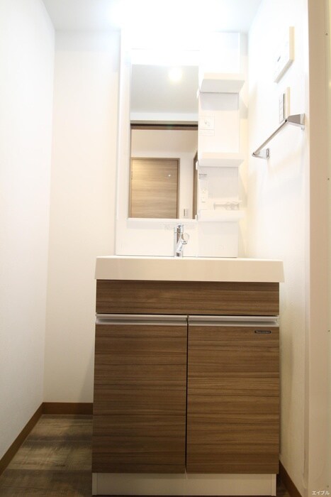 物件内観写真11　(洗面)