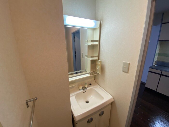 物件内観写真10　(洗面)