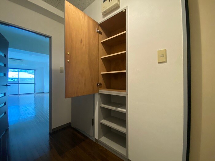 物件内観写真19　(靴箱)