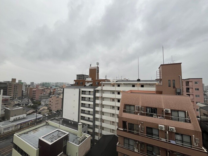 物件内観写真16　(室内からの展望)