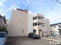 Pension　July廿日市駅前の外観写真