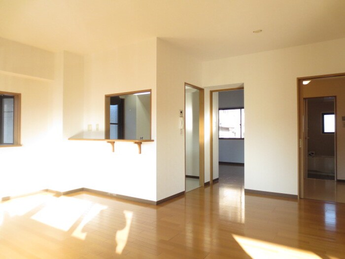 物件内観写真8　(居室)