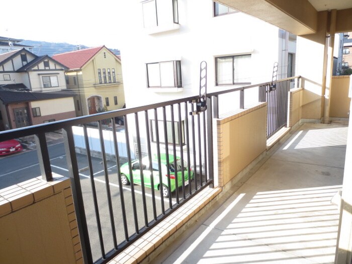 物件内観写真16　(ベランダ・バルコニー)