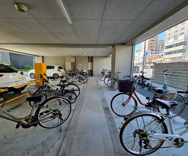 駐輪場
