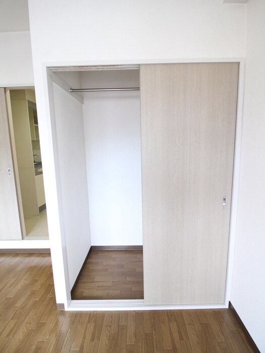 物件内観写真22　(収納)