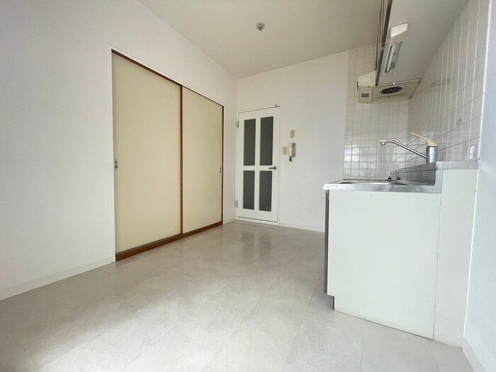 物件内観写真22　(居室)