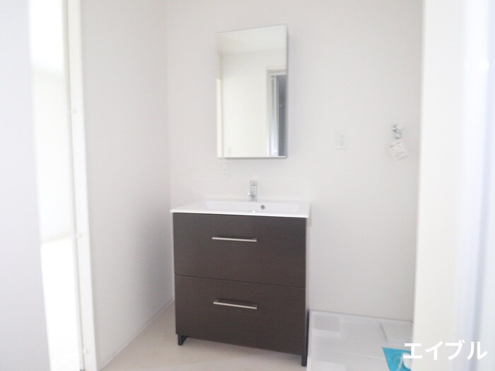 物件内観写真10　(洗面)