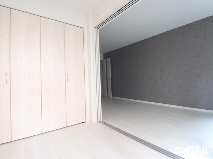 物件内観写真13　(居室)