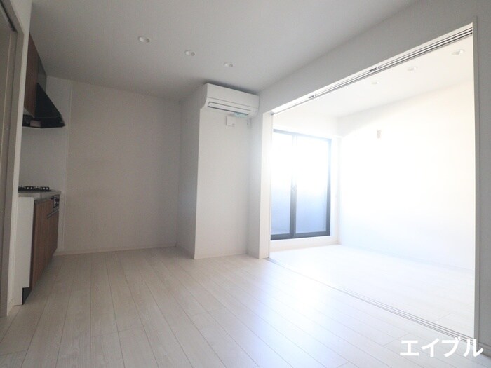 物件内観写真13　(居室)