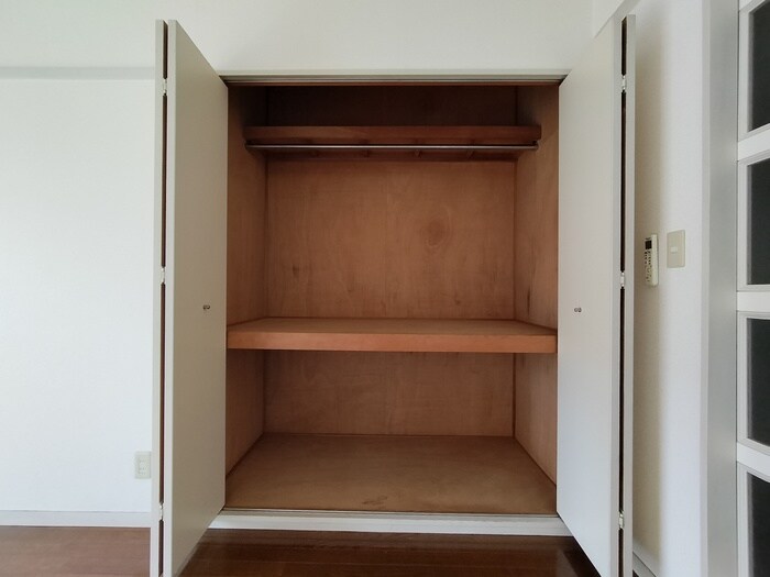 物件内観写真8　(収納)