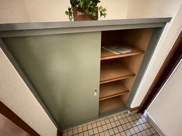 靴箱