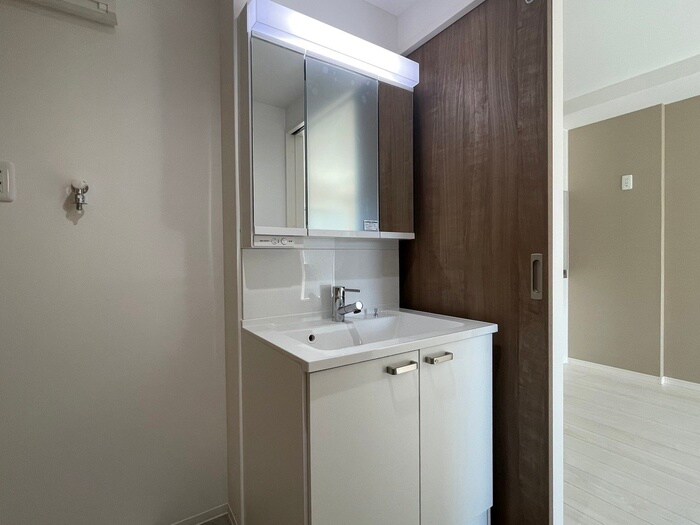 物件内観写真15　(洗面)