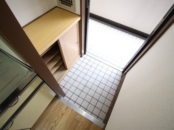 物件内観写真12　(靴箱)