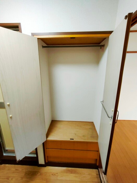 物件内観写真21　(収納)