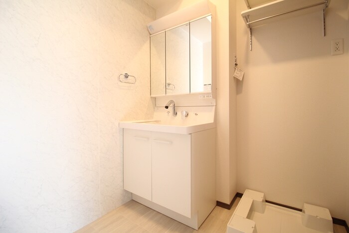 物件内観写真12　(洗面)