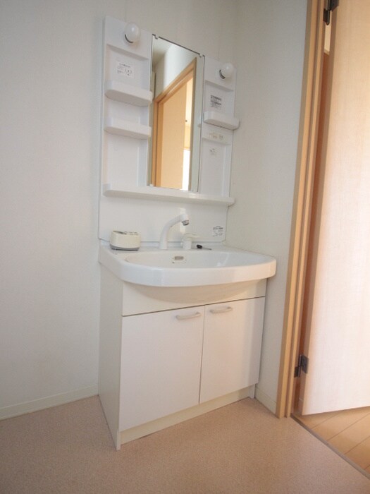 物件内観写真13　(洗面)