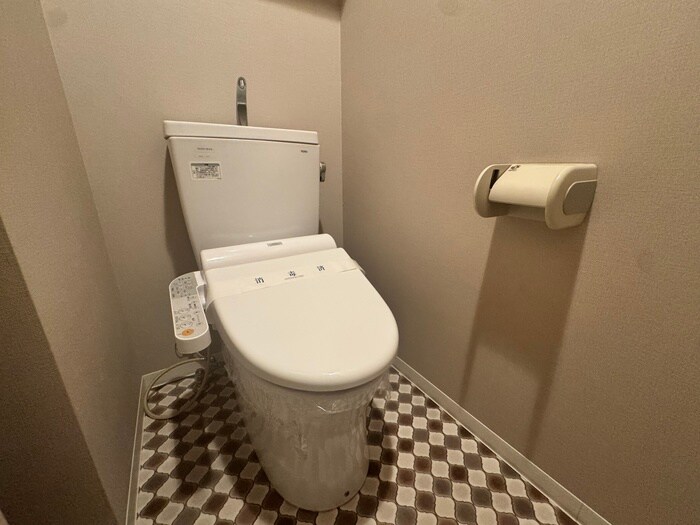 物件内観写真10　(トイレ)