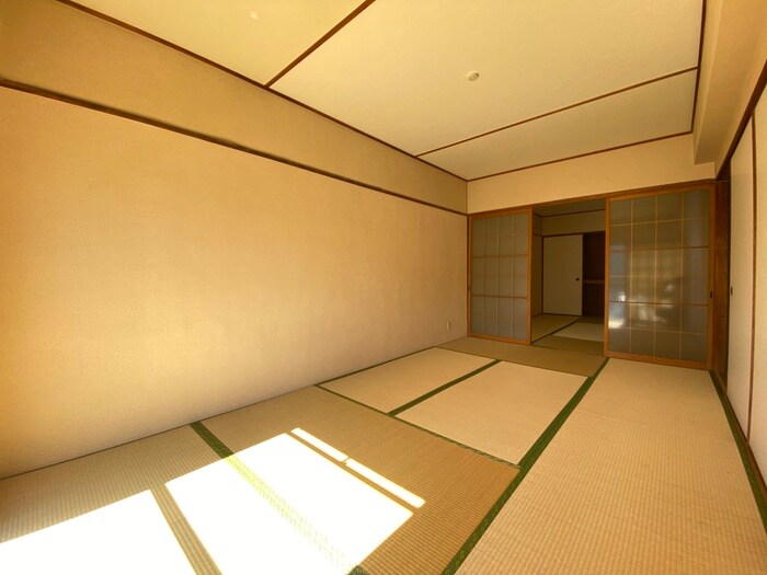 物件内観写真14　(居室)