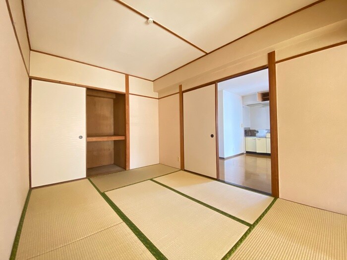 物件内観写真15　(居室)