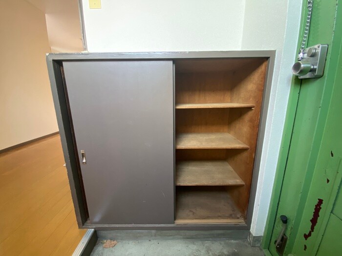 物件内観写真18　(靴箱)