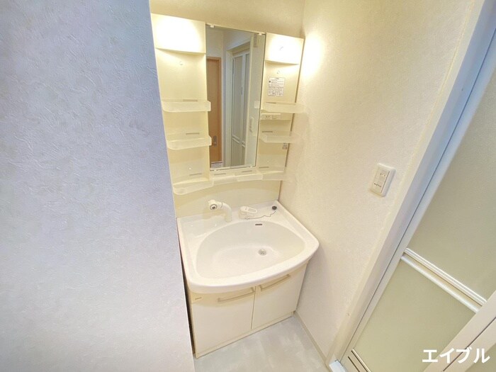 物件内観写真11　(洗面)