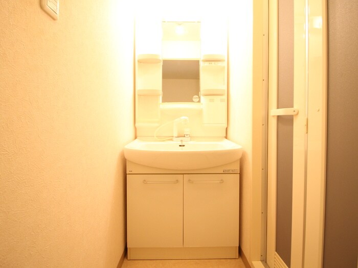 物件内観写真11　(洗面)