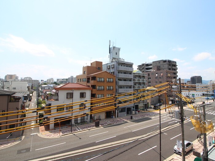 物件内観写真15　(室内からの展望)