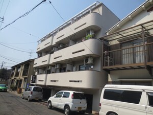 クレアトール鹿籠外観写真