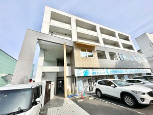 Ｕ-ＦＬＡＴＳ外観写真