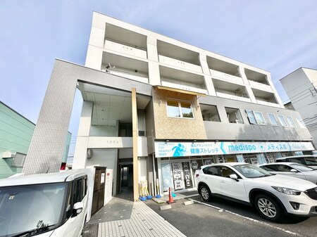 Ｕ-ＦＬＡＴＳ外観写真