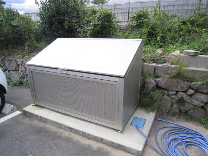 物件外観写真4　(建物設備)