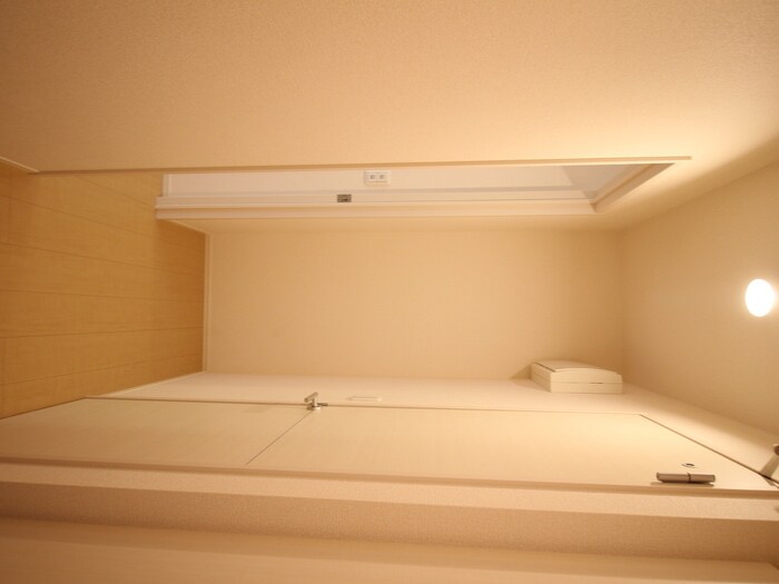 物件内観写真20　(廊下)