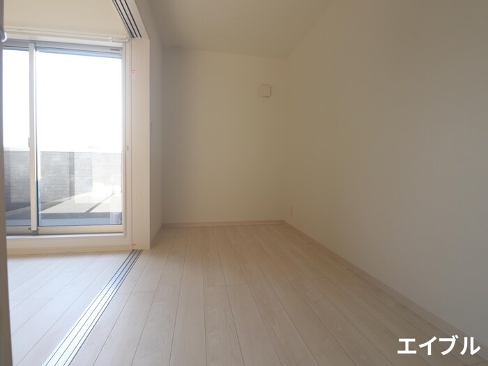 物件内観写真14　(居室)