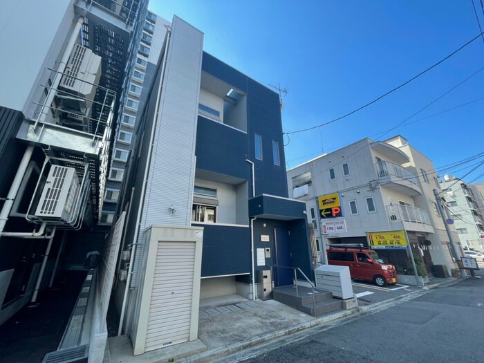 物件外観写真1　(外観写真)