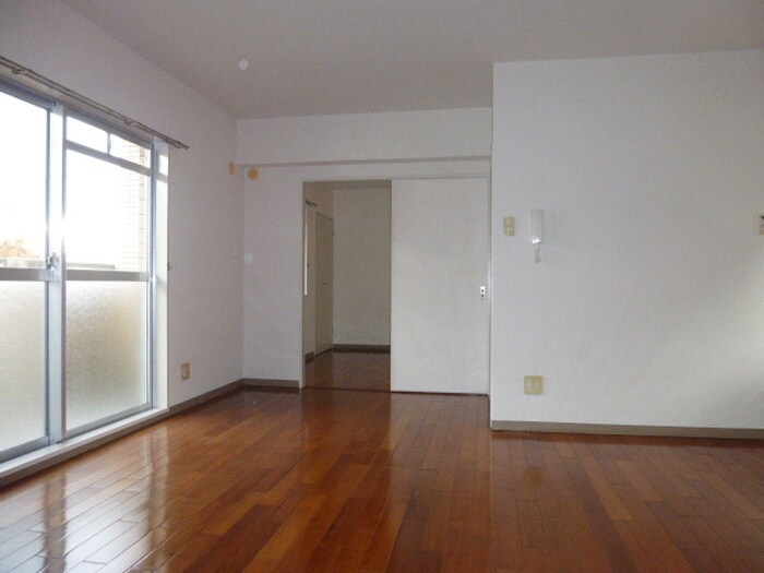 物件内観写真6　(居室)