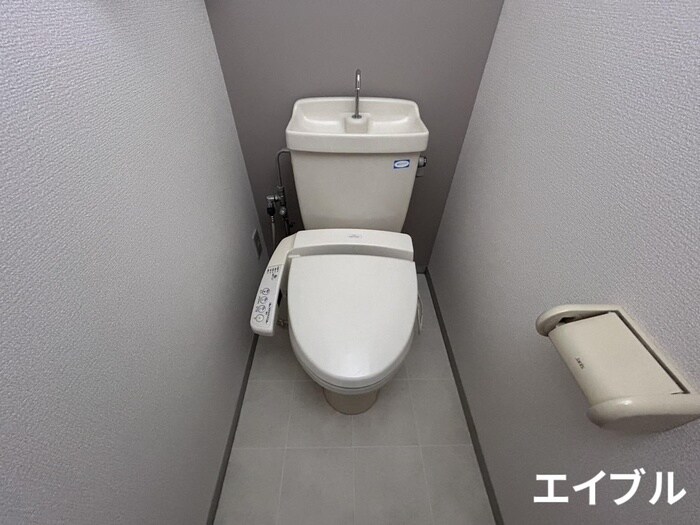 物件内観写真14　(トイレ)