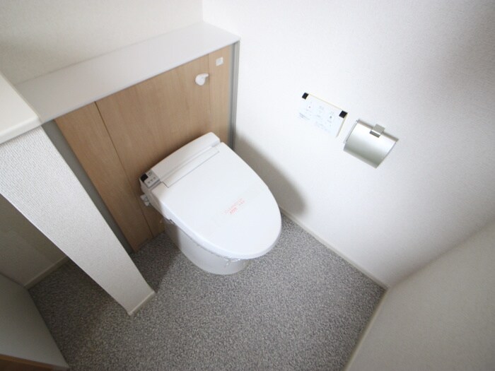 物件内観写真12　(トイレ)