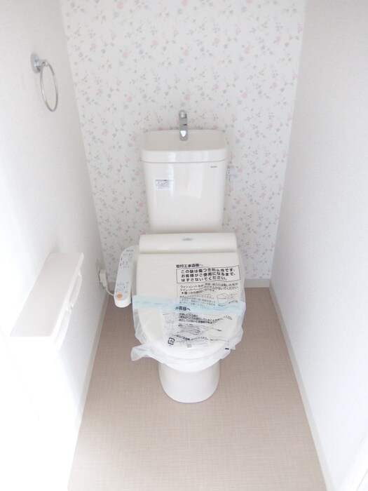 物件内観写真10　(トイレ)