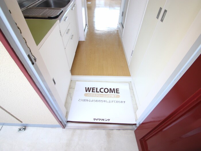 物件内観写真22　(玄関)