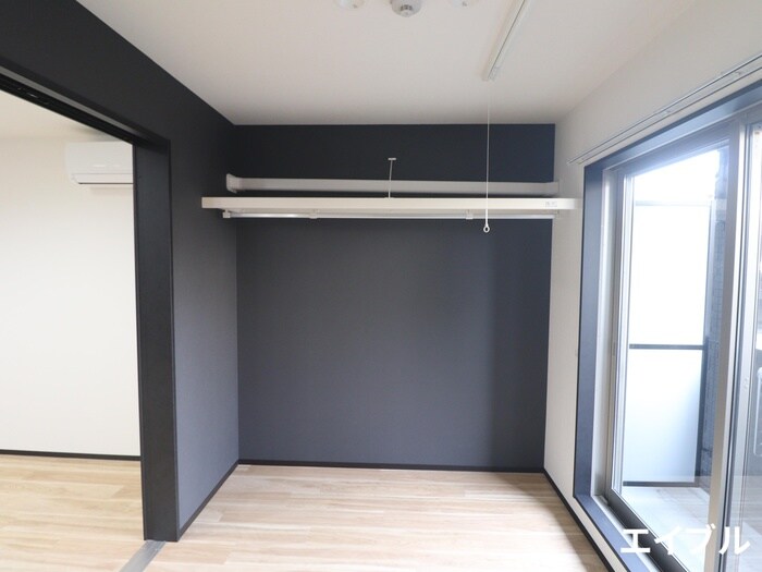 物件内観写真13　(収納)