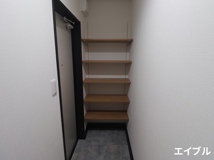 物件内観写真16　(靴箱)