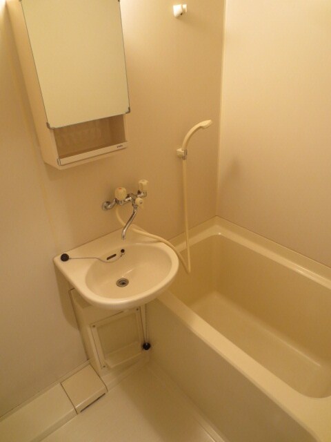 物件内観写真10　(バス／シャワールーム等)