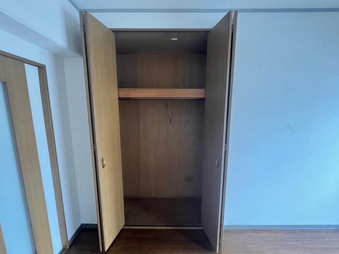 物件内観写真11　(収納)