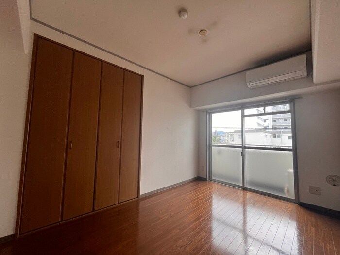 物件内観写真15　(居室)