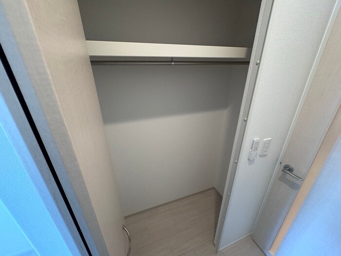 物件内観写真12　(収納)
