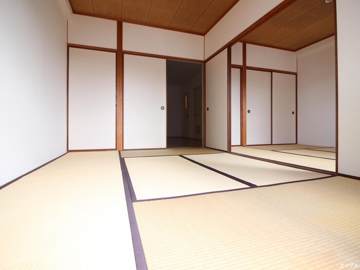 物件内観写真16　(居室)