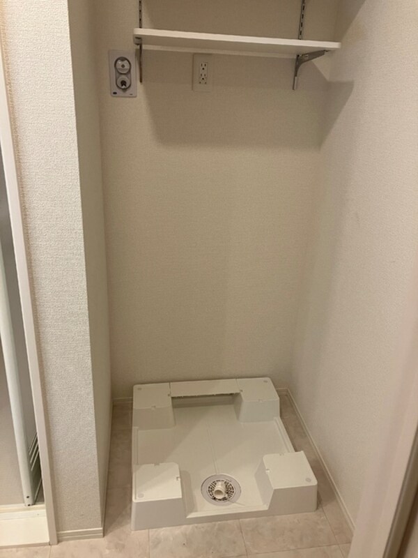 洗濯機置場