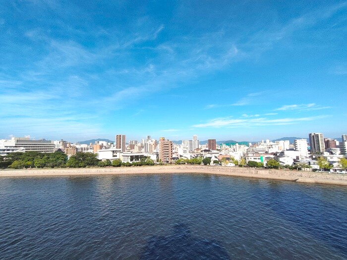 物件内観写真15　(室内からの展望)