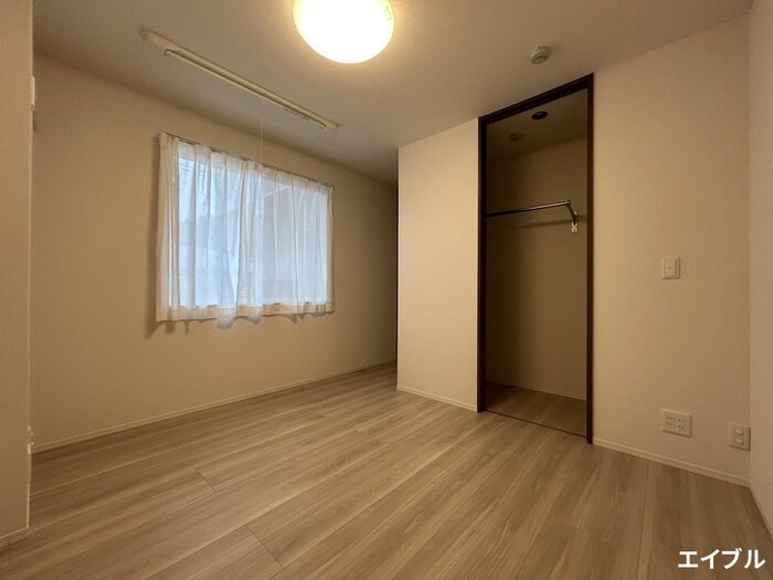 物件内観写真9　(居室)
