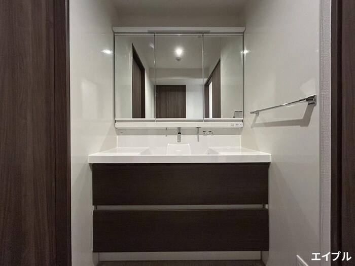 物件内観写真13　(洗面)